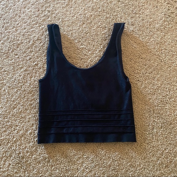 Black BEBE Bodycon Crop Top Tank P/S - Picture 3 of 4